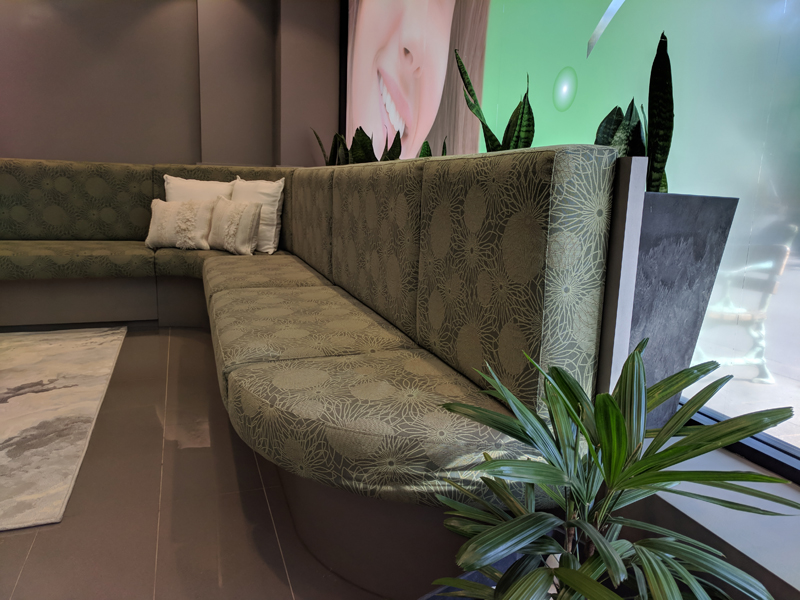 dentists glebe 13 Sydney Dental surgery cozy waiting room sofa - Clinic virtual tour
